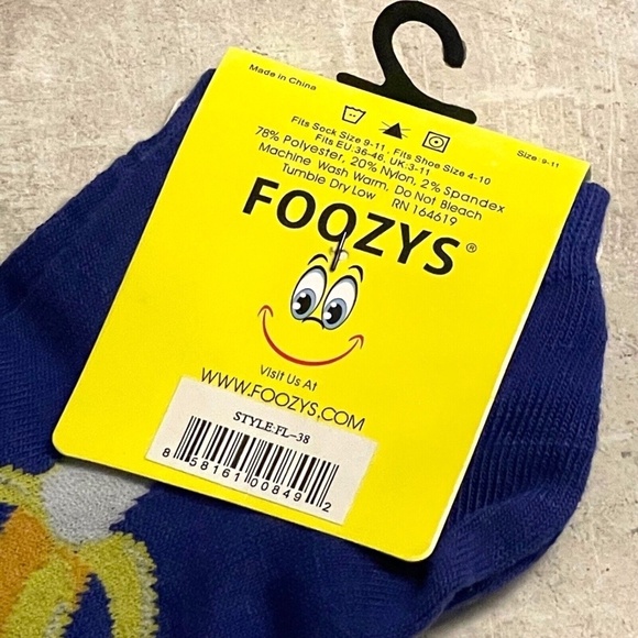 Foozys Women's Ankle Socks: Bananas; Blue; Women's Size 9-11 - Picture 3 of 3
